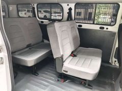 Wuling Yangguang 300km Comfort Passenger Van 75kW - ფოტო 5