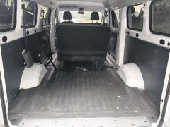 Wuling Yangguang 300km Comfort Passenger Van 75kW - ფოტო 6
