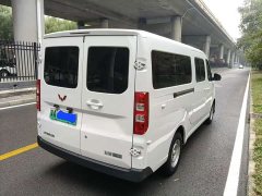 Wuling Yangguang 300km Comfort Passenger Van 75kW - ფოტო 7