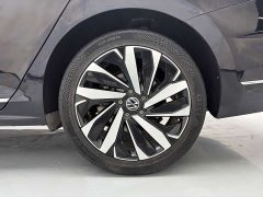 Volkswagen Passat 330TSI Starry Sky Elite - ფოტო 9