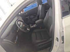 Cadillac XT4 28T FWD Fashion Edition - ფოტო 15