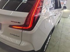 Cadillac XT4 28T FWD Fashion Edition - ფოტო 8