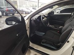 Honda Vezel 2020 1.5L CVT Elite - ფოტო 15