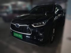Toyota Highlander 2022 Hybrid 2.5L AWD Premium 7-Seater - ფოტო 1
