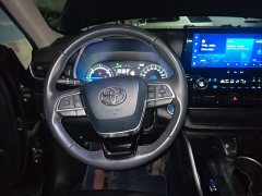 Toyota Highlander 2022 Hybrid 2.5L AWD Premium 7-Seater - ფოტო 2