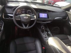 Cadillac XT4 2022 28T FWD Fashion Edition - ფოტო 9