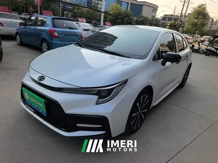 Toyota Corolla 1.8L CVT Sport - ავტომობილი ჩინეთიდან