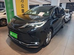 Toyota Sienna 2023 2.5L Hybrid Comfort Edition - ფოტო 1