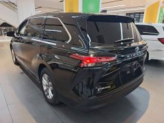 Toyota Sienna 2023 2.5L Hybrid Comfort Edition - ფოტო 4