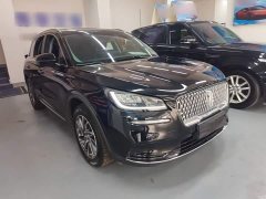 Lincoln Explorer 2022 Facelift 2.0T Two-Wheel Drive Premium Edition - ფოტო 3