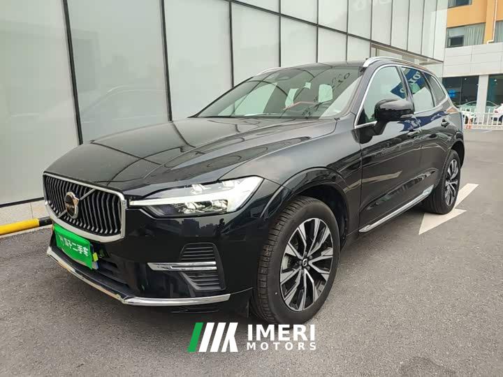 Volvo XC60 B5 AWD Smart Remote Luxury Edition