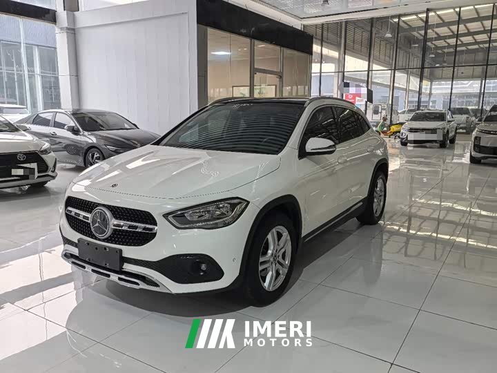 Mercedes-Benz GLA 2020 GLA 180 - ავტომობილი ჩინეთიდან