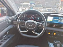 Hyundai Elantra 1.5L CVT Luxury - ფოტო 10
