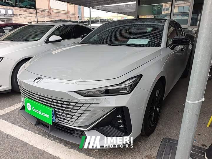 Changan UNI-V 1.5T Deluxe - ავტომობილი ჩინეთიდან