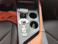 Changan UNI-V 1.5T Deluxe - ფოტო 13