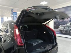 Cadillac XT4 28T FWD Luxury - ფოტო 18