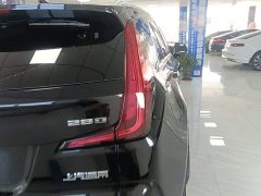 Cadillac XT4 28T FWD Luxury - ფოტო 7