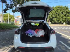Tesla Model Y Rear-Wheel Drive - ფოტო 18