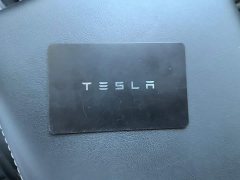 Tesla Model Y Rear-Wheel Drive - ფოტო 8