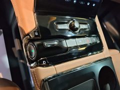 NIO ES8 2020 580KM Six-Seater - ფოტო 13