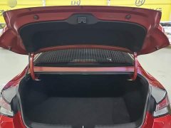Hyundai Elantra 1.5L CVT Luxury - ფოტო 18