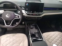 Toyota ID.6 CROZZ 2022 Long Range PRO - ფოტო 13