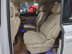 Buick GL8 ES Luxe 653T Prestige - ფოტო 16