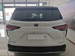 Toyota Sienna 2021 2.5L Hybrid Platinum Edition - ფოტო 5
