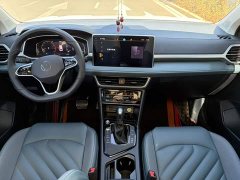 Volkswagen Touareg 300TSI Two-Wheel Drive Full Moon Edition - ფოტო 12