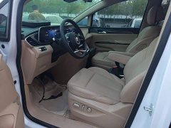 Buick GL8 New Energy Lusang Respect Edition - ფოტო 14