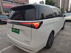 Buick GL8 New Energy Lusang Respect Edition - ფოტო 6
