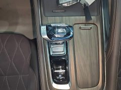 Geely Xingyue L 2026 Oriental Radiance 2.0T Automatic Moonlight Edition - ფოტო 13