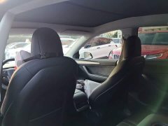Tesla Model Y Long Range All-Wheel Drive - ფოტო 17
