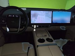 Li Auto L6 Pro - ფოტო 12