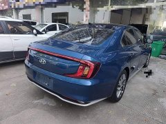 Hyundai Mingtu 1.8L CVT GLX Elite - ფოტო 6