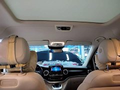 Mercedes-Benz V-Class 2020 V 260 Navigator Edition - ფოტო 17