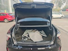 Lynk & Co Geely Lynk & Co 03 2.0T Diesel DCT Pro - ფოტო 18