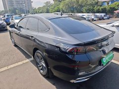 Volkswagen Lingdu L 280TSI DSG Dazzling Red Edition - ფოტო 4