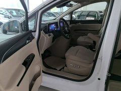 Buick GL8 New Energy Lusang Respect Edition - ფოტო 15