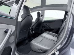 Tesla Model Y Rear-Wheel Drive - ფოტო 10