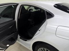 Toyota Camry 2026 Dual-Engine 2.0HGVP Luxury Edition - ფოტო 9