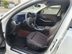 BMW 3 Series 325Li M Sport Package - ფოტო 9