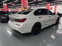 BMW 3 Series Facelift 330i M Sport Dark Night Package - ფოტო 14