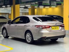 Toyota Camry 2.0G Luxury Edition - ფოტო 5