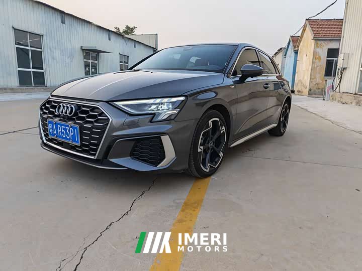 Audi A3 Facelift Sportback 35 TFSI Luxury Sport - ავტომობილი ჩინეთიდან
