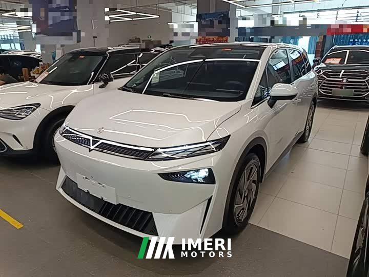 Nissan Venucia VX6 2023 520 Max - ავტომობილი ჩინეთიდან