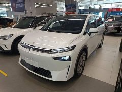 Nissan Venucia VX6 2023 520 Max - ფოტო 1