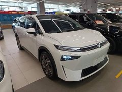 Nissan Venucia VX6 2023 520 Max - ფოტო 3