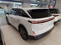 Nissan Venucia VX6 2023 520 Max - ფოტო 4