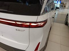 Nissan Venucia VX6 2023 520 Max - ფოტო 7